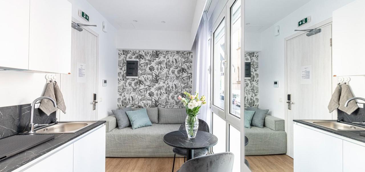 Phaedrus Living Executive Kriel Suites 001 Aten Exteriör bild